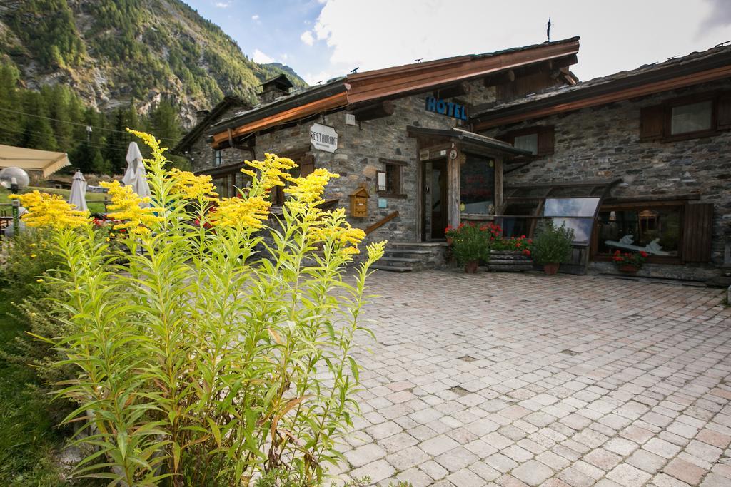 Hotel Restaurant La Barme Cogne Ngoại thất bức ảnh