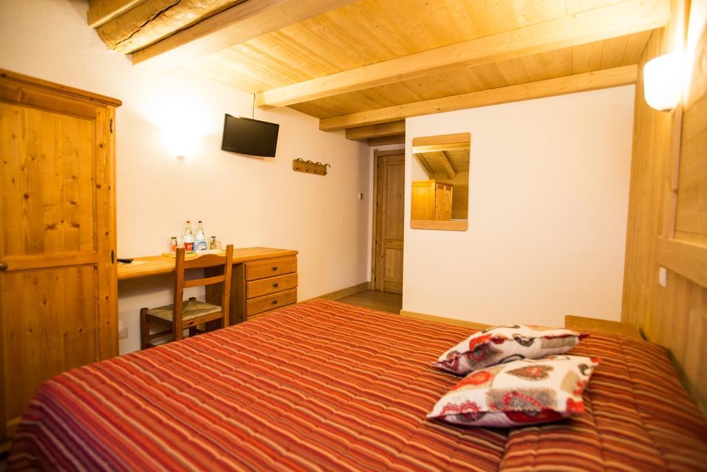 Hotel Restaurant La Barme Cogne Ngoại thất bức ảnh