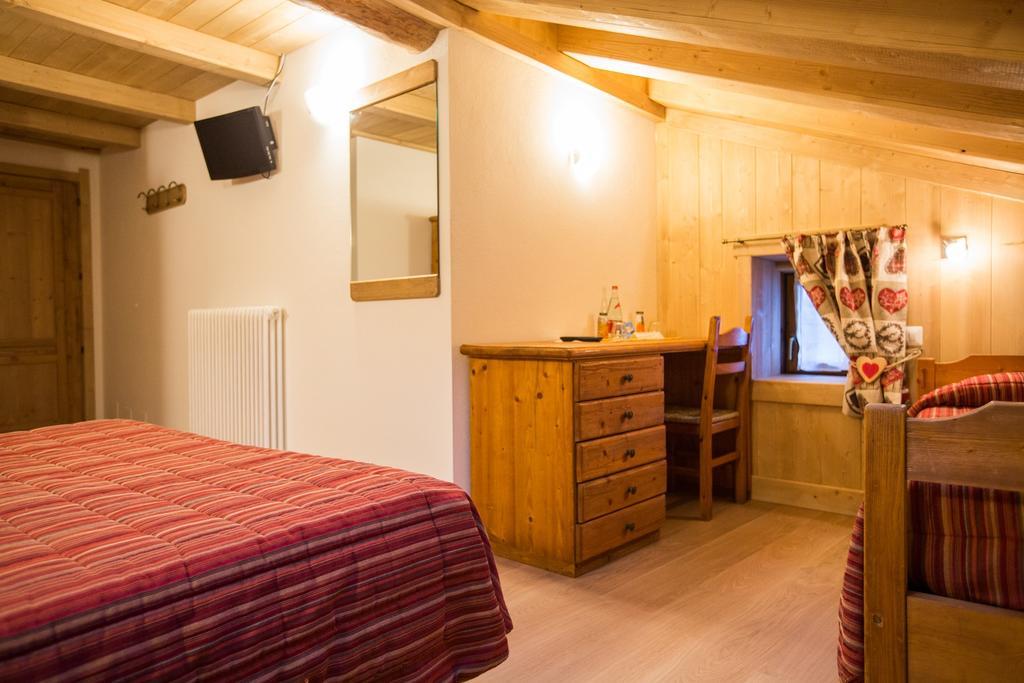 Hotel Restaurant La Barme Cogne Ngoại thất bức ảnh